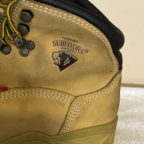 Herman Survivors Waterproof Safety Steel Toe Boots Sz 6 1/2 main image 13